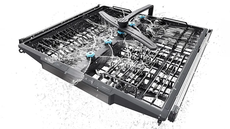 Her Zaman Mükemmel Temizliğe Sahip Çatal Bıçak Takımı