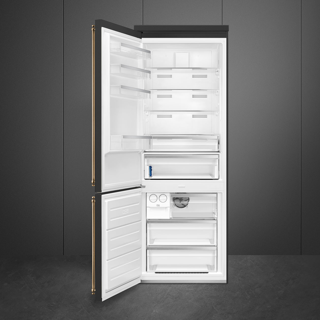 Smeg Buzdolabı Coloniale görsel 3