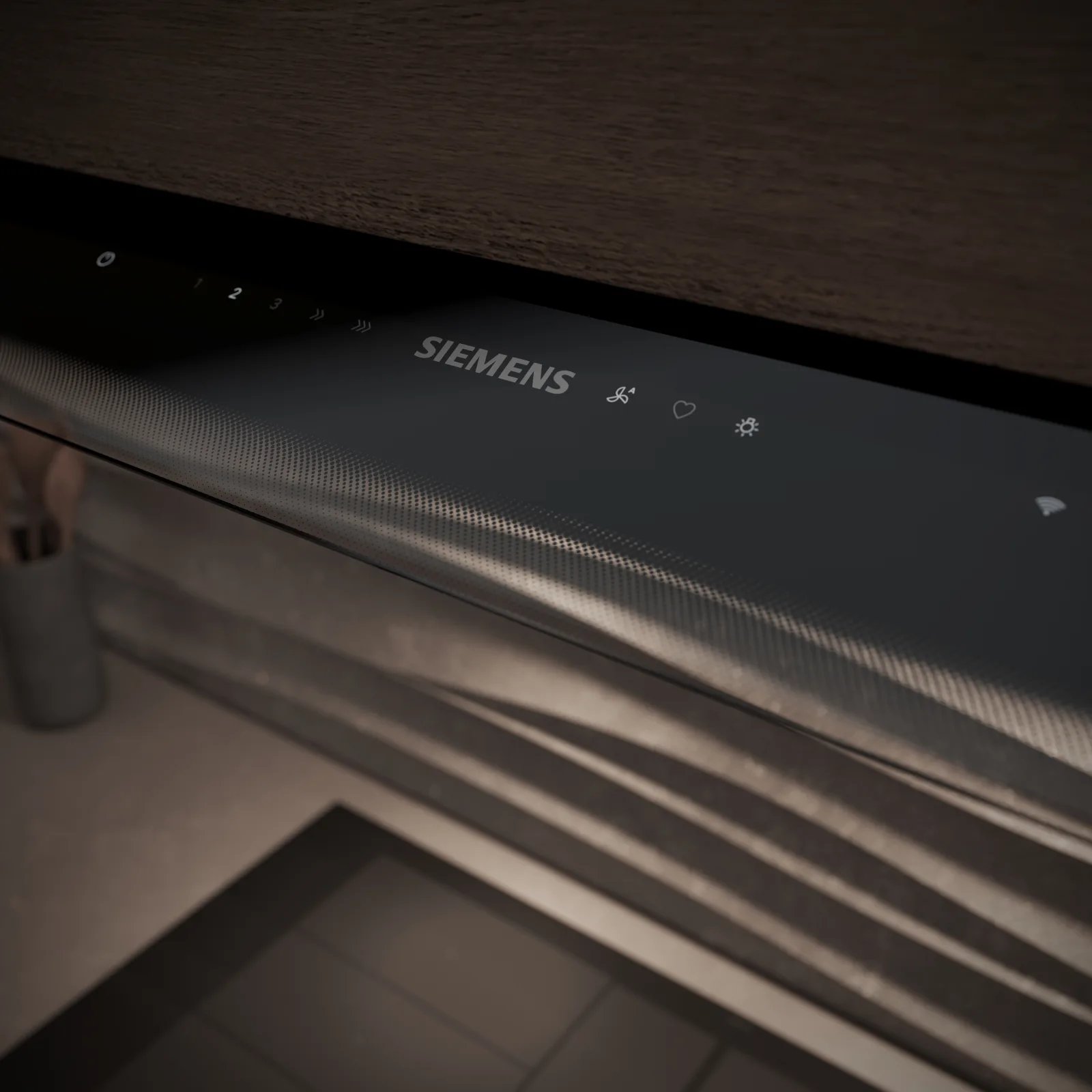 Cam panel üzerinden hassas kontrol sağlar