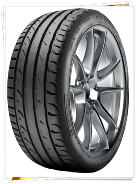 Kormoran Ultra High Performance 245/40 R18 97Y