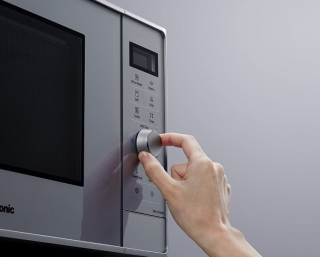 Panasonic NN-GD36HMSUG - 3