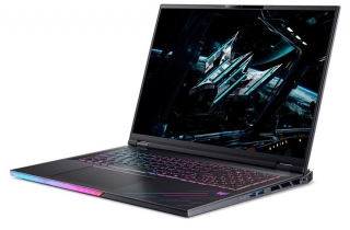 Acer Predator Helios 18 AI PH18-73-9102 görsel 3