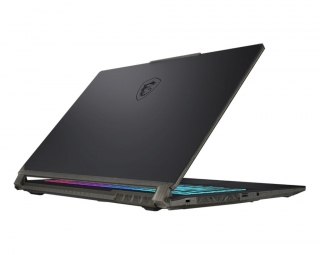 MSI Cyborg 15 A13VEA42-1252XTRA42 görsel 2