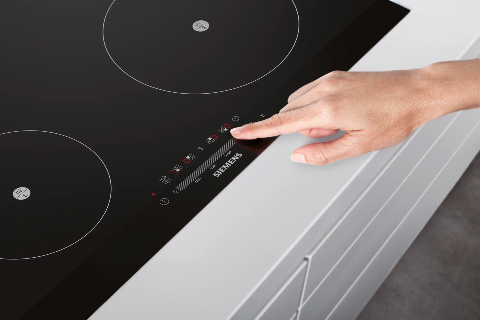 Tek dokunuşla ya da kaydırma hareketiyle touchSlider özelliği sıcaklığı kontrol etmenizi sağlar