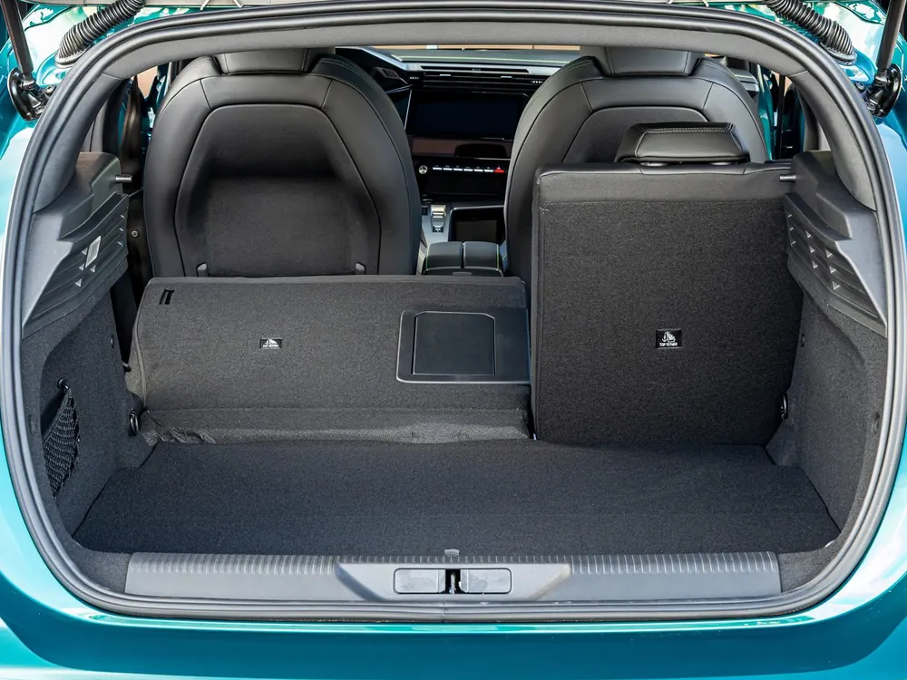 Peugeot 308 1.5 Allure görseli 4