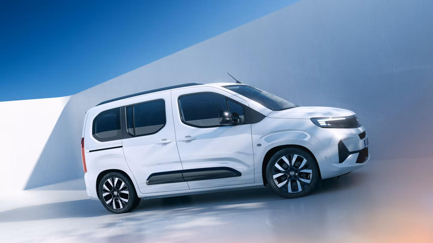 Opel Combo 1.5 Edition AT