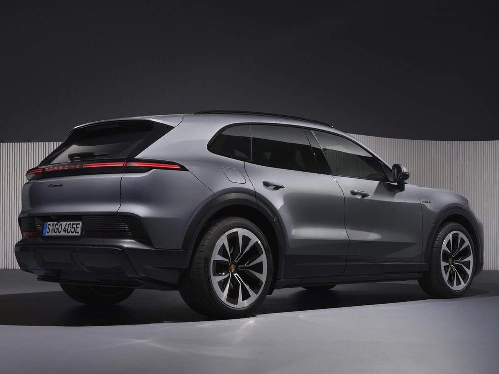 Porsche Cayenne Electric