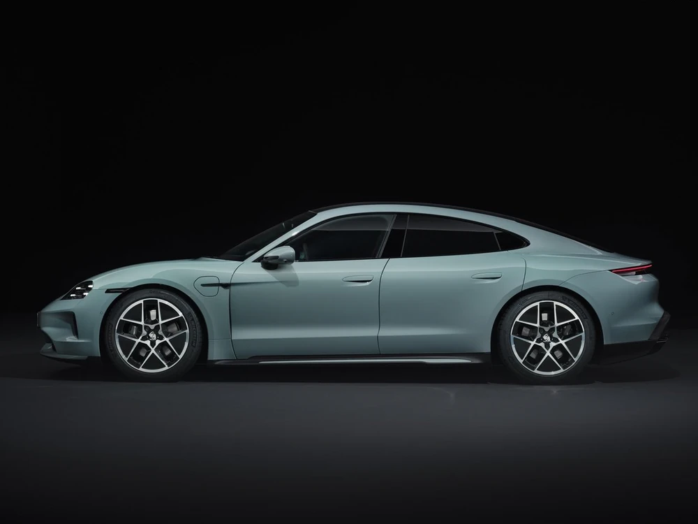 Porsche Taycan 4 Cross Turismo