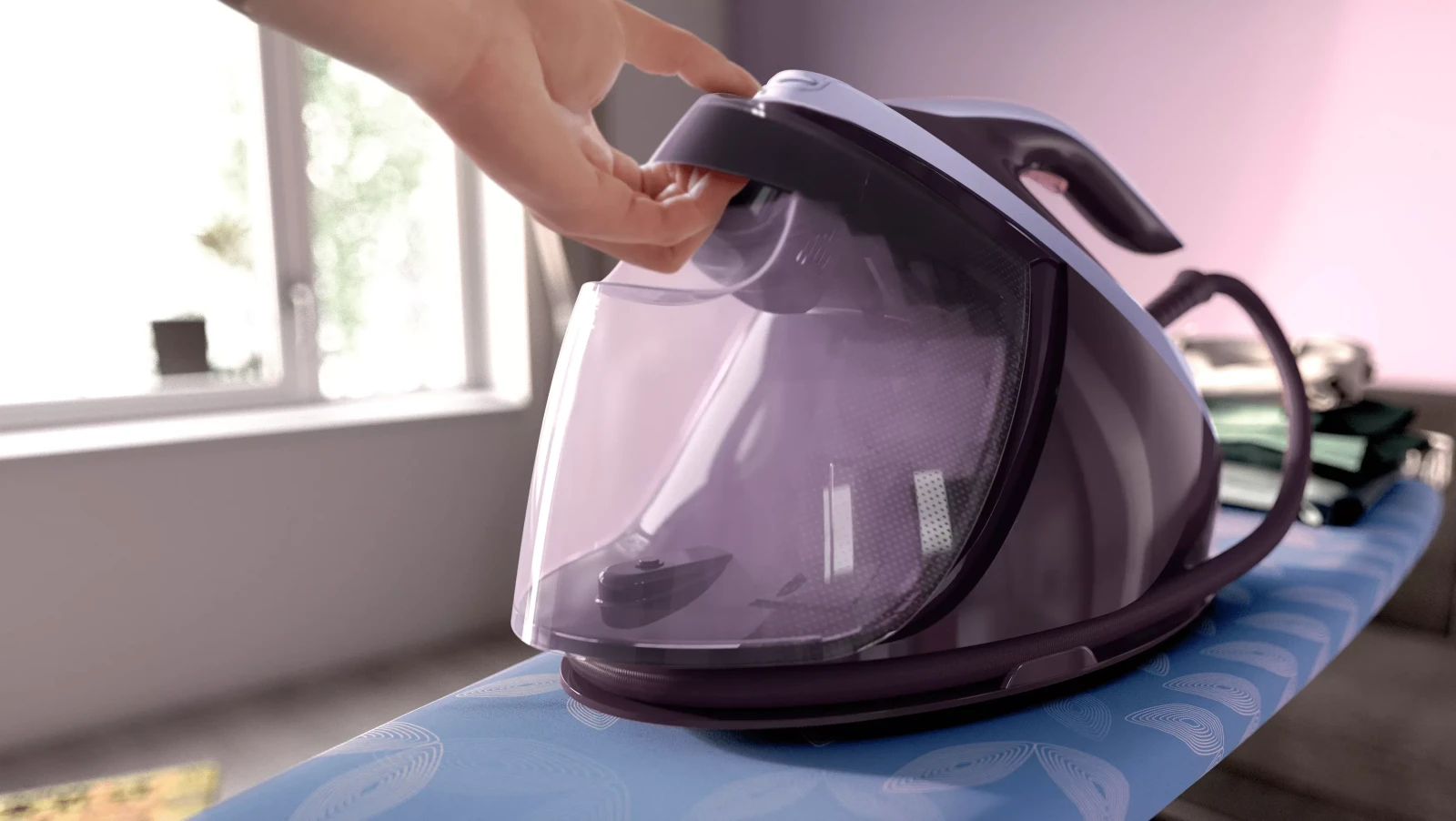 1,8 l çıkarılabilir su haznesi