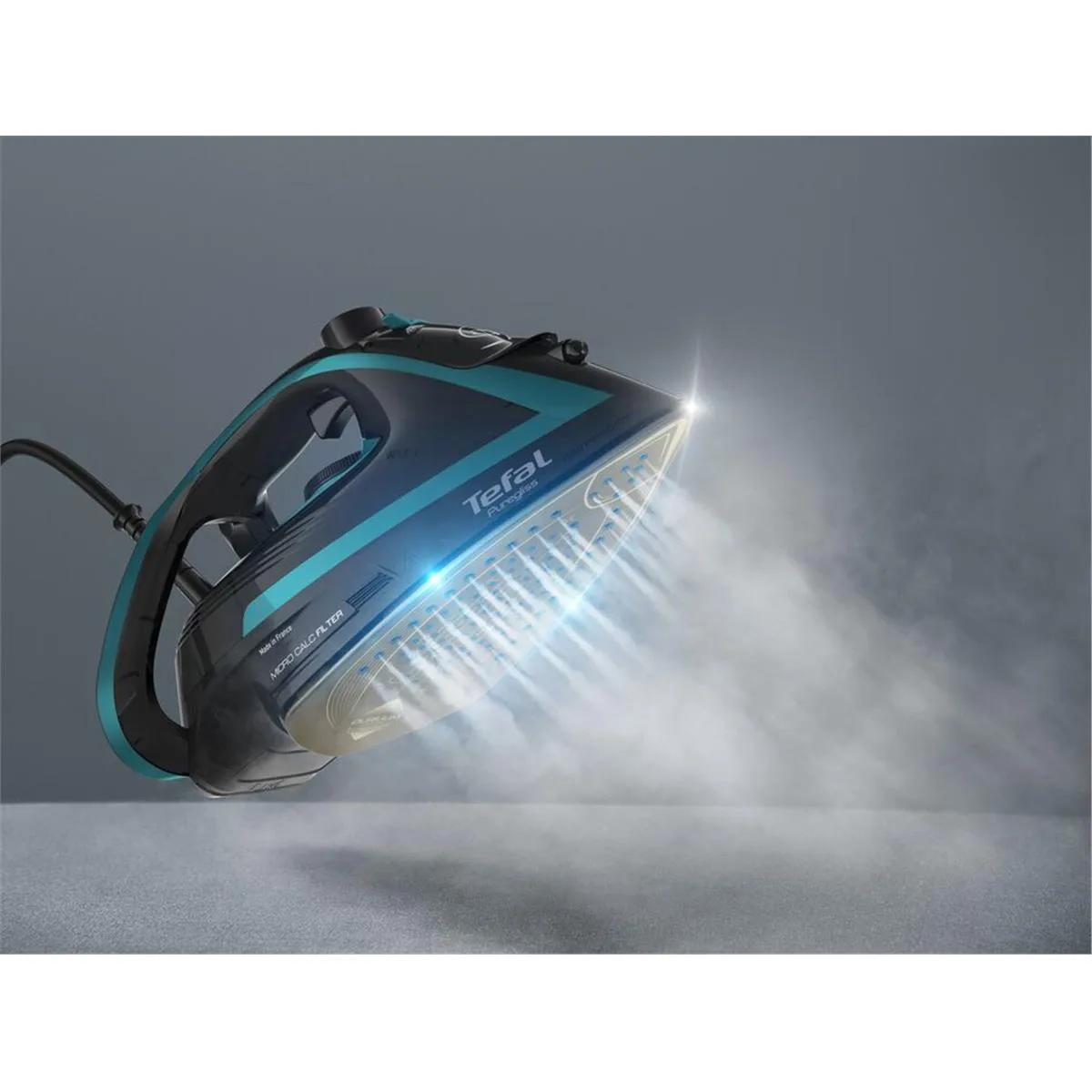 Tefal Puregliss FV8066 Buharlı Ütü görsel 2